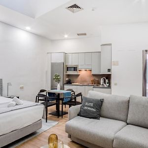 Studio con letto king size